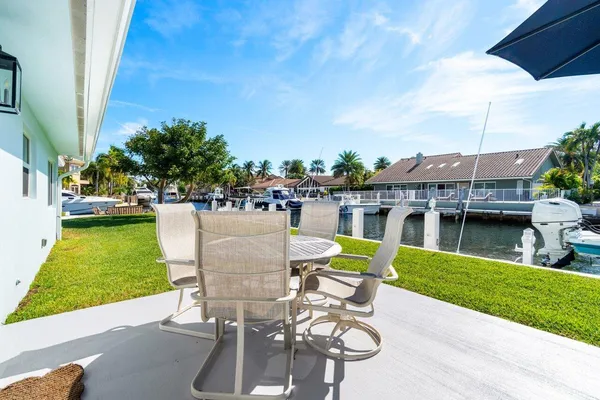 $3,695,000 | 3020 Northeast 47th Street, Lighthouse Point, FL 33064