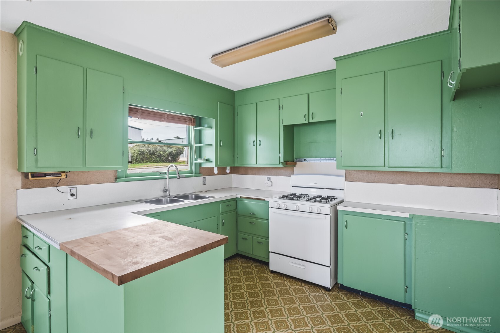 9939 Padilla Heights Road Anacortes, WA 98221 - Photo 6 of 19 Gallery Image 6
