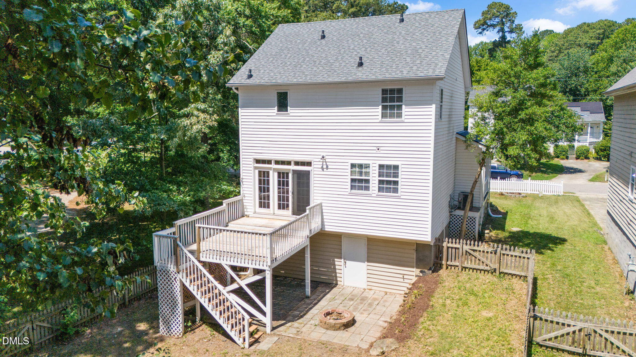 2128 Bellaire Avenue Raleigh, NC 27608 - Photo 12 of 43