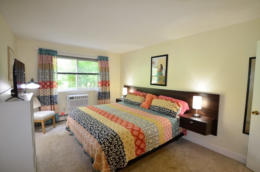210 Brook Village Road, Unit 13 Nashua, NH 03062 - Photo 24 of 42 Gallery Image 24