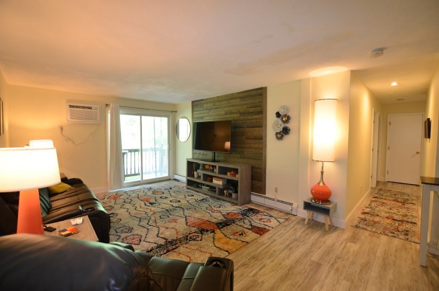 210 Brook Village Road, Unit 13 Nashua, NH 03062 - Photo 5 of 42 Gallery Image 5
