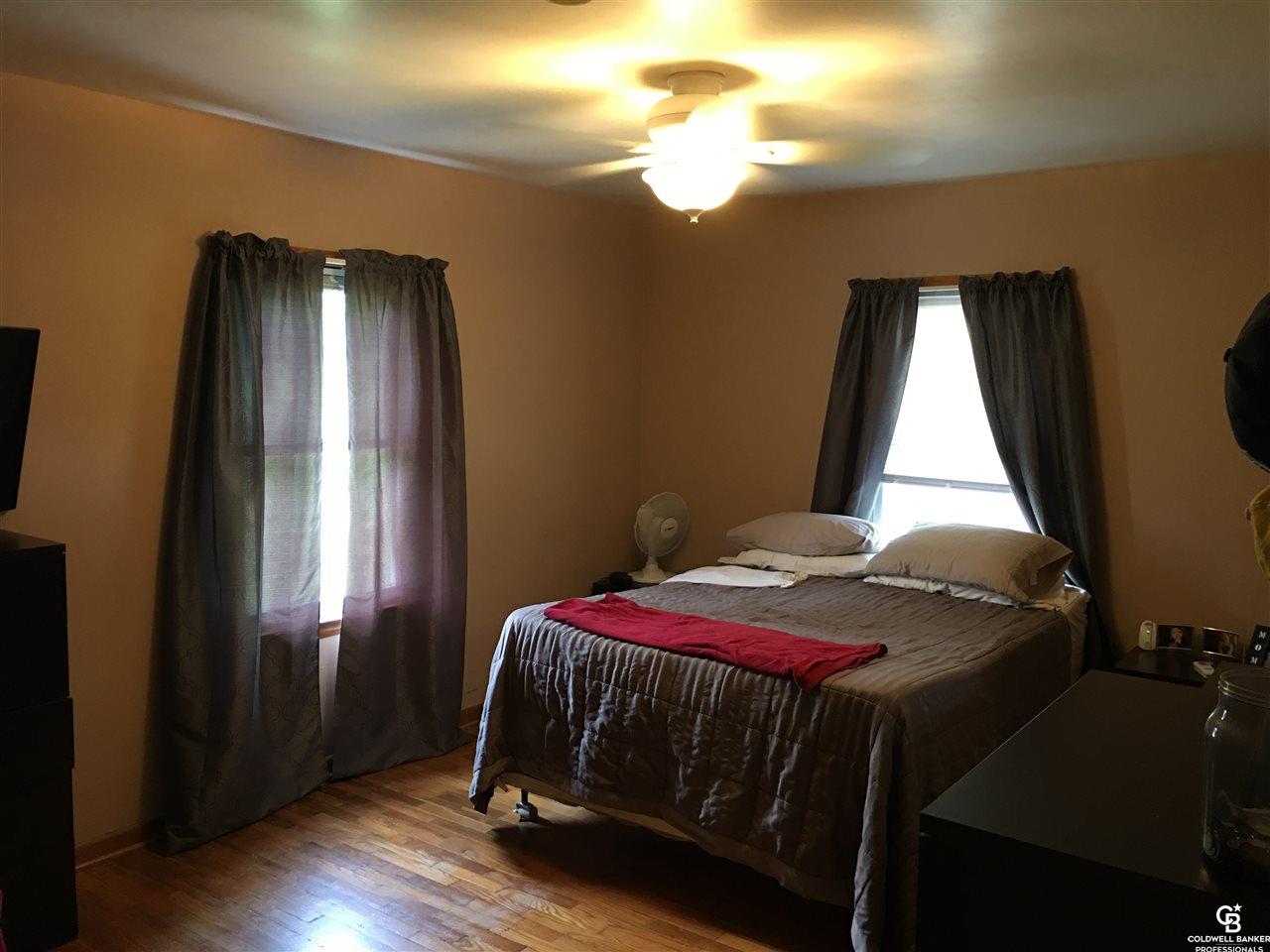 1677 South Morrice Road Owosso, MI 48867 - Photo 17 of 26 31329442-16.JPG