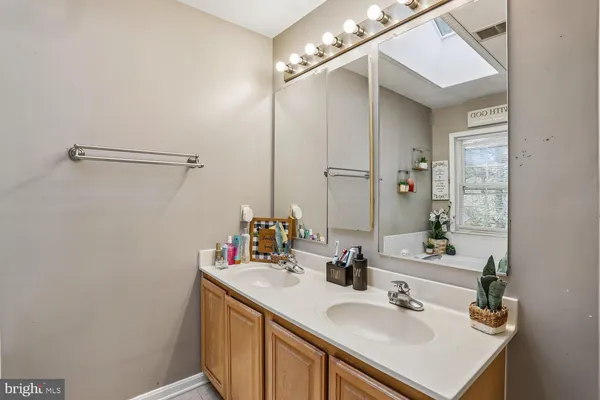 $465,000 | 13116 Diamond Hill Drive, Germantown, MD 20874