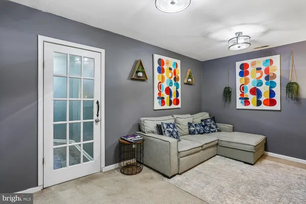 $465,000 | 13116 Diamond Hill Drive, Germantown, MD 20874