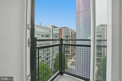 $850,000 | 37 L Street Southeast, Unit 902, Washington, DC 20003
