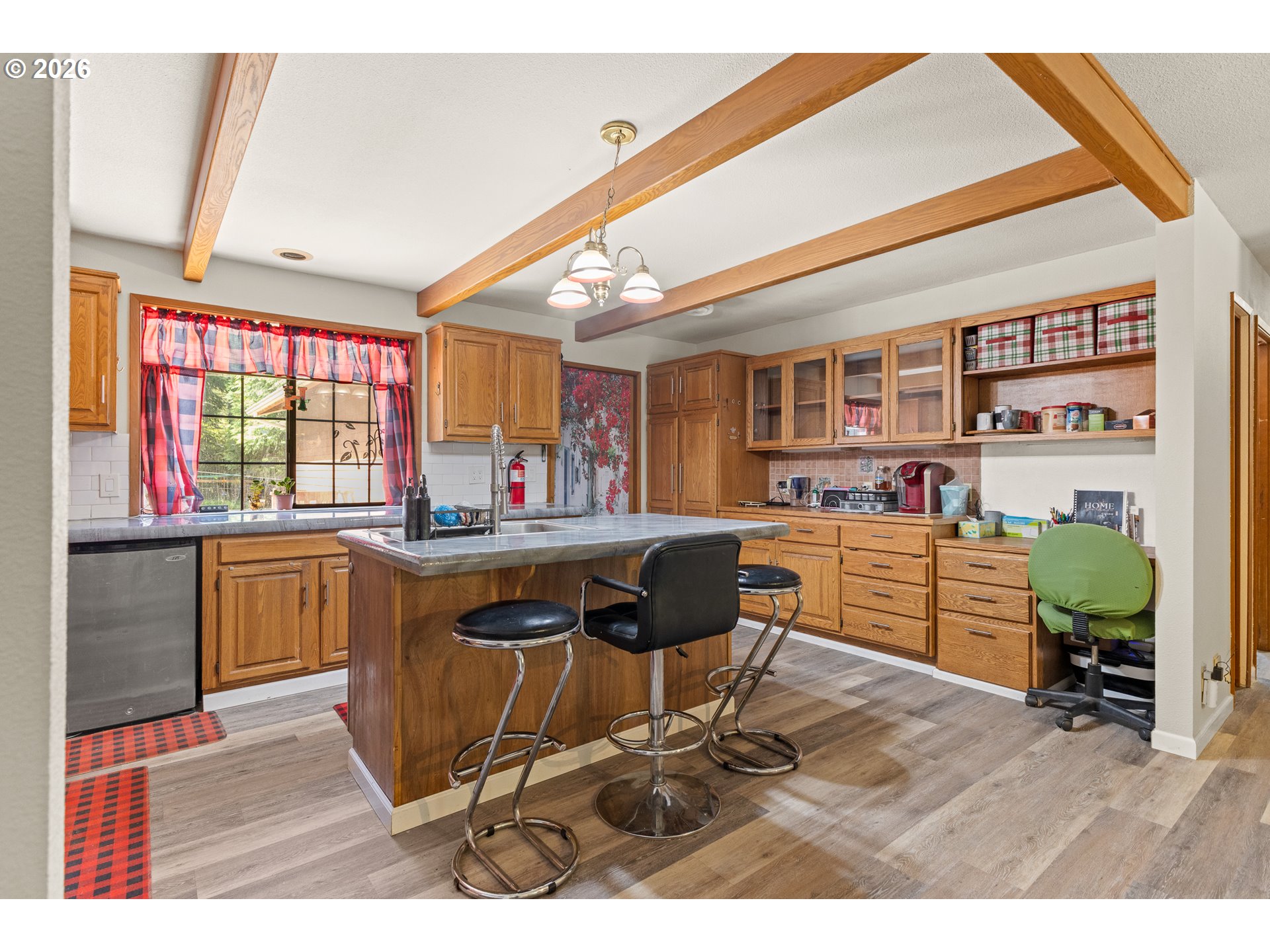 88848 Sunny Loop Lane Bandon, OR 97411 - Photo 16 of 45