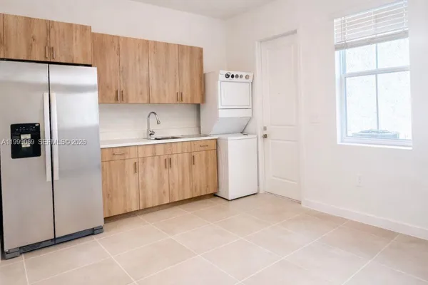 $1,500 | 627 Northeast 1st Avenue, Unit 1, Florida City, FL 33034