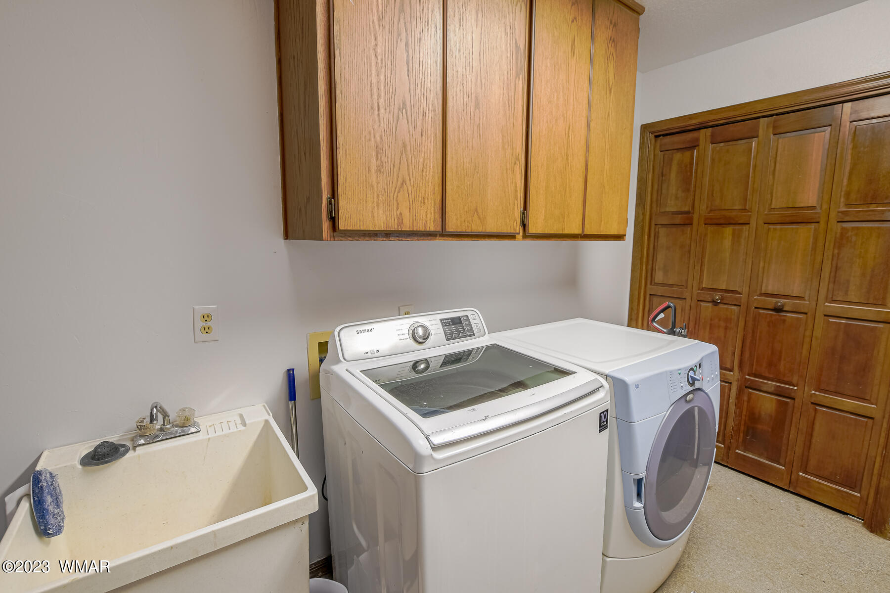 1058 Burton Road Show Low, AZ 85901 - Photo 36 of 64 Gallery Image 36