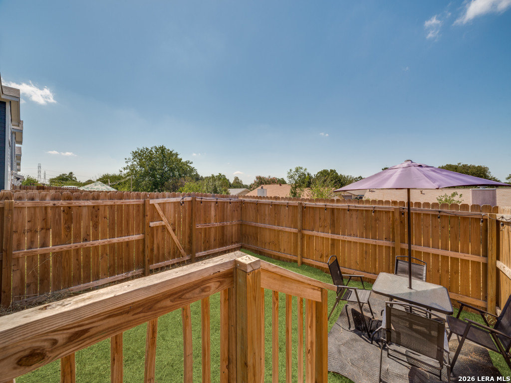 6918 Crestway Road San Antonio, TX 78239 - Photo 19 of 24