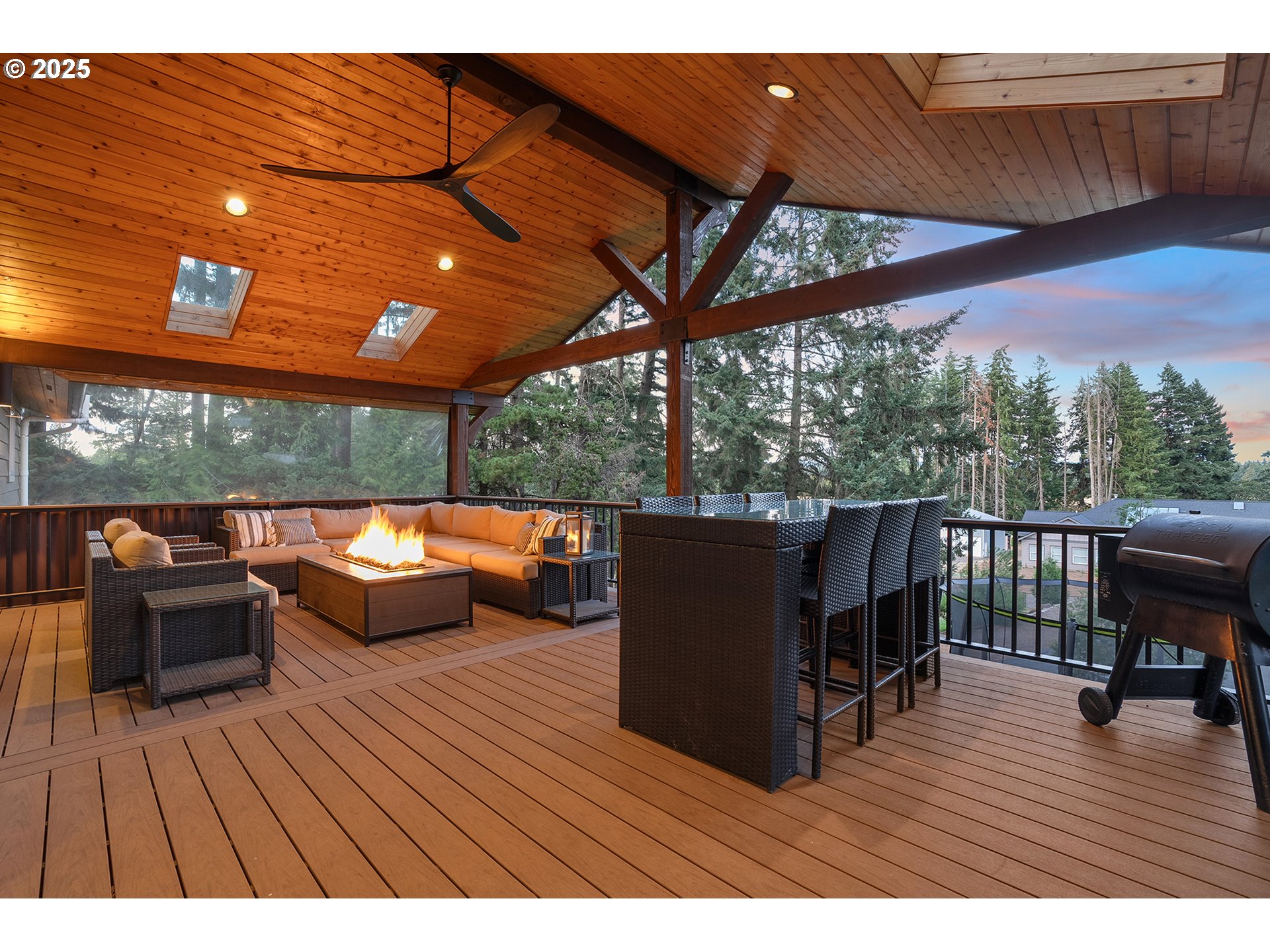 27636 Southwest Grahams Ferry Road Sherwood, OR 97140 - Photo 11 of 38 Deck