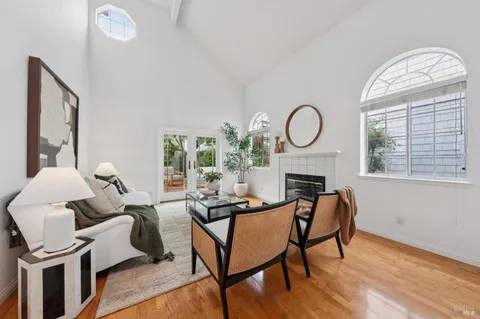 $1,100,000 | 154 Ignacio Valley Circle, Novato, CA 94949