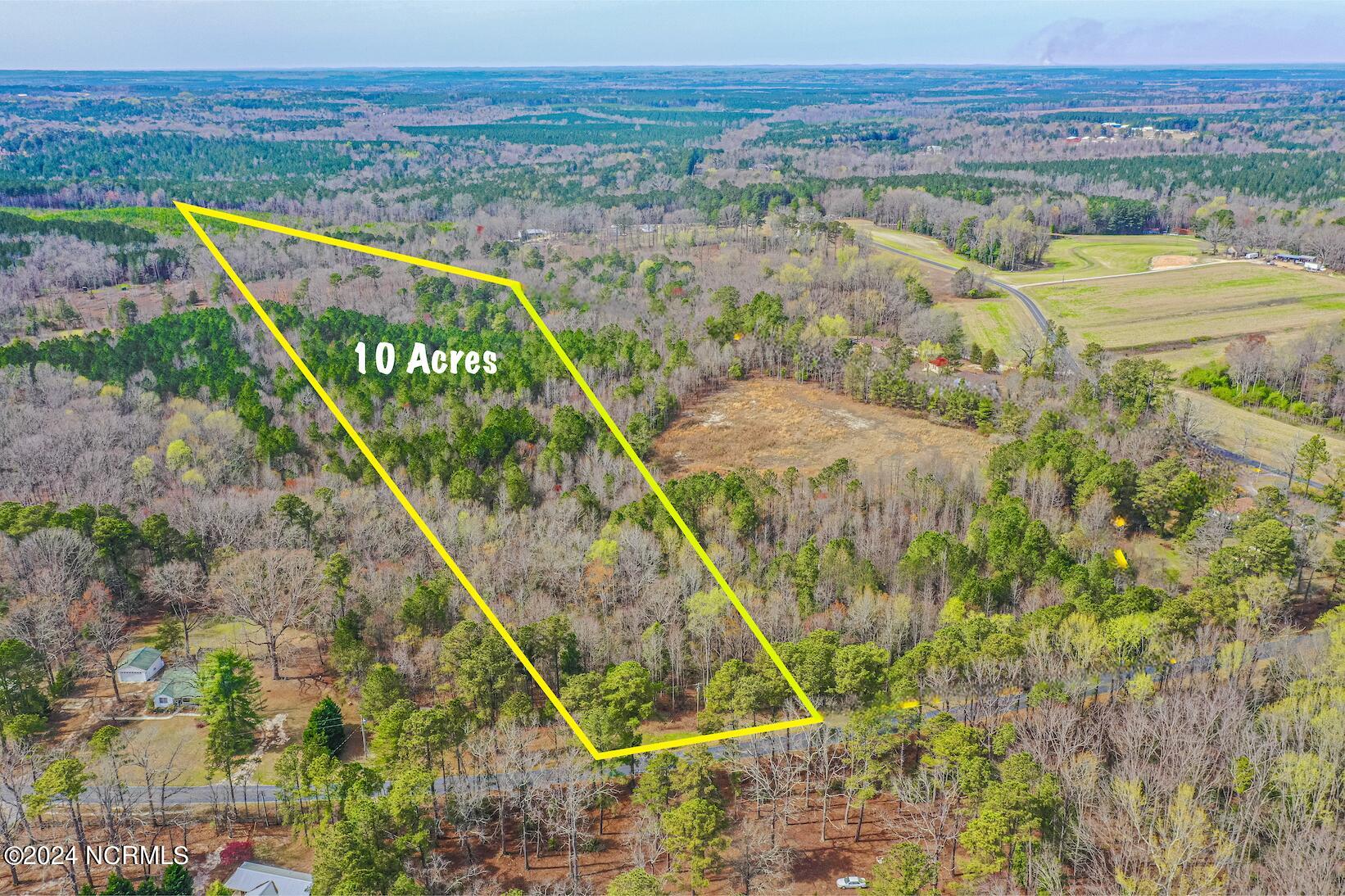 182 Hardy Road Carthage, NC 28327 - Photo 5 of 6 182 Hardy Rd 2