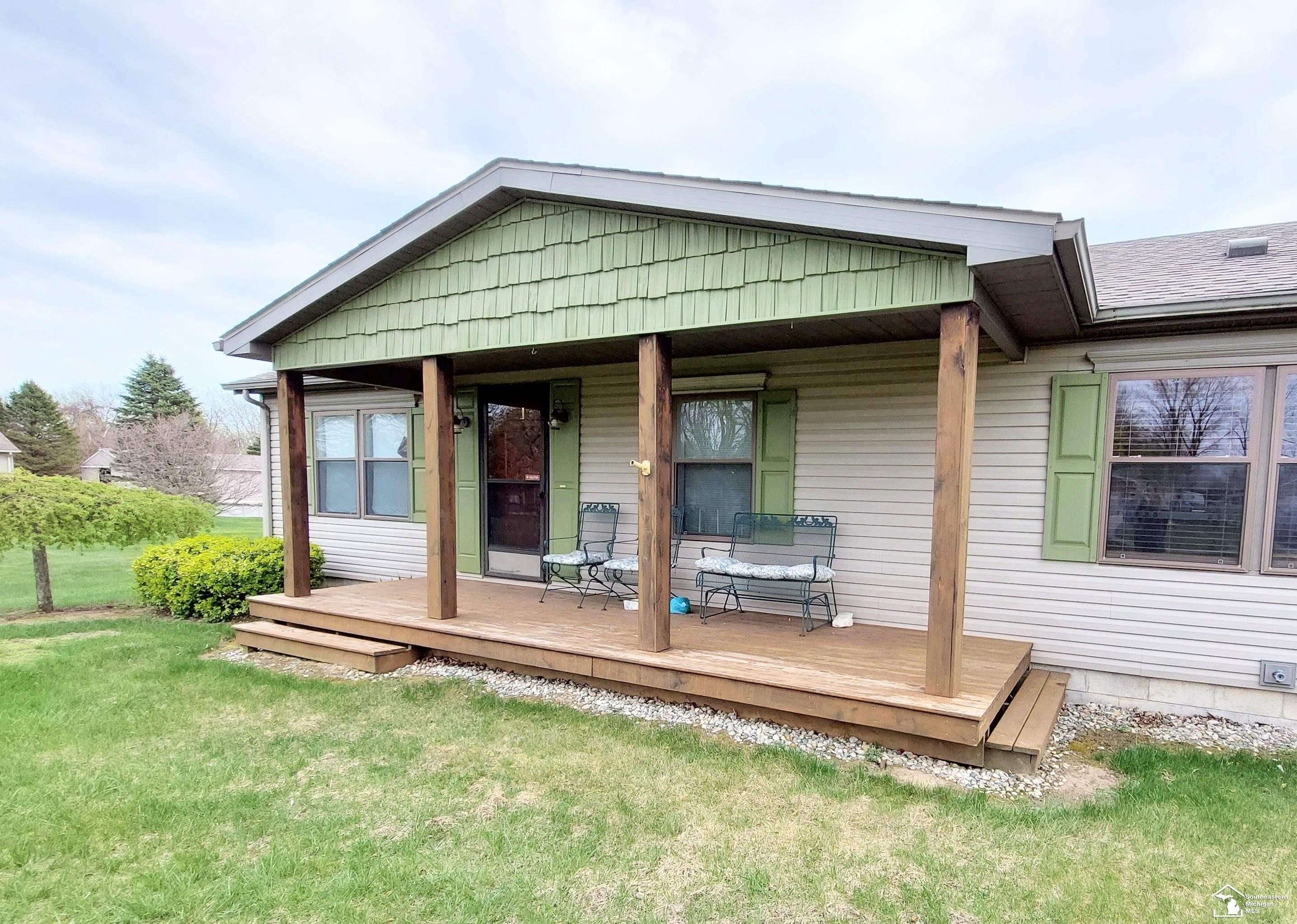 3155 Swartz Road La Salle, MI 48145 - Photo 3 of 25 50106427-2.JPG