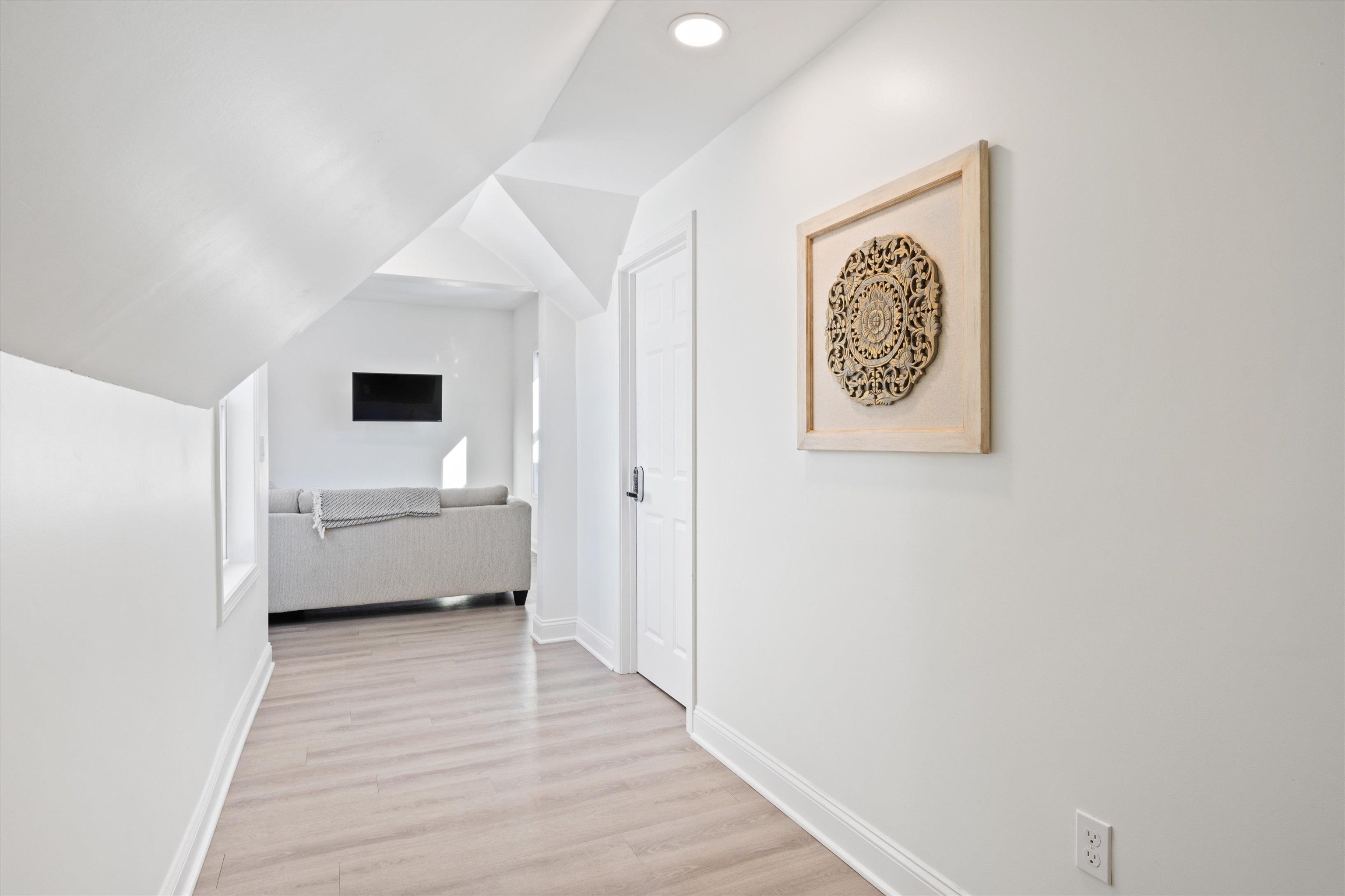 51 Birch Street Derry, NH 03038 - Photo 20 of 42