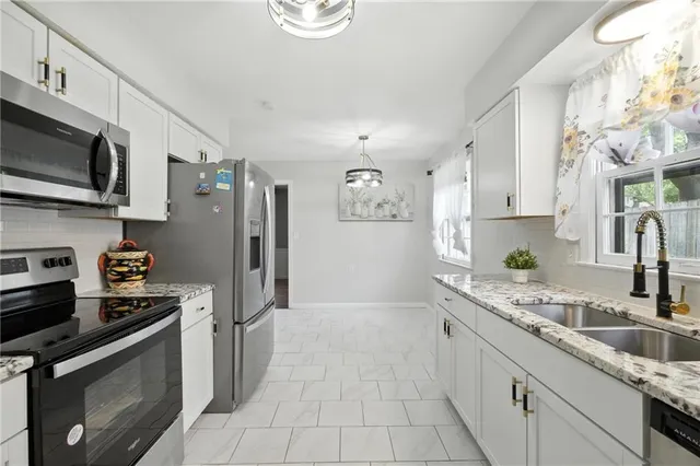 $275,000 | 10538 Cleveland Avenue, Kansas City, MO 64137