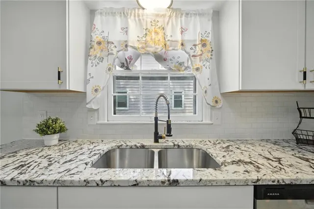 $275,000 | 10538 Cleveland Avenue, Kansas City, MO 64137