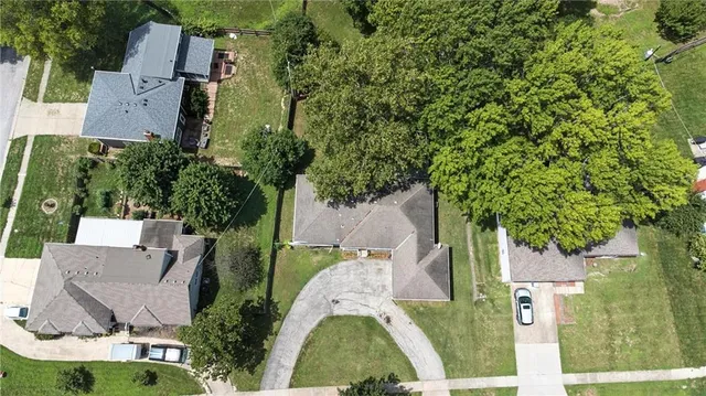 $275,000 | 10538 Cleveland Avenue, Kansas City, MO 64137