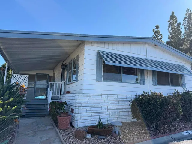 $310,000 | 2130 Sunset Drive, Unit 70, Vista, CA 92081