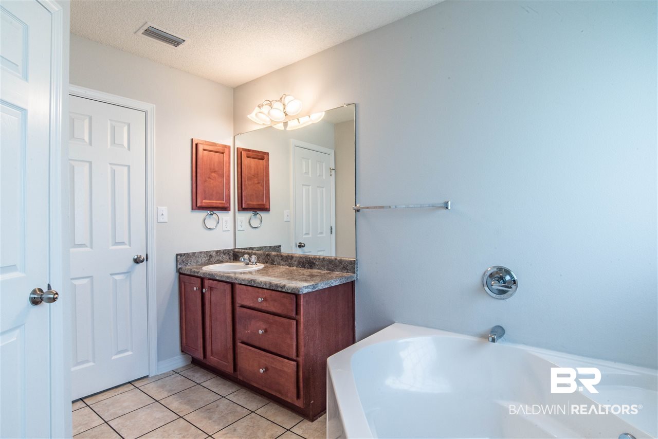 8902 Turf Creek Drive Foley, AL 36535 - Photo 14 of 25