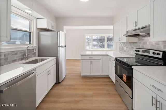 $299,999 | 27 Grieme Avenue, Amsterdam, NY 12010