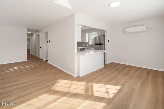 $299,999 | 27 Grieme Avenue, Amsterdam, NY 12010