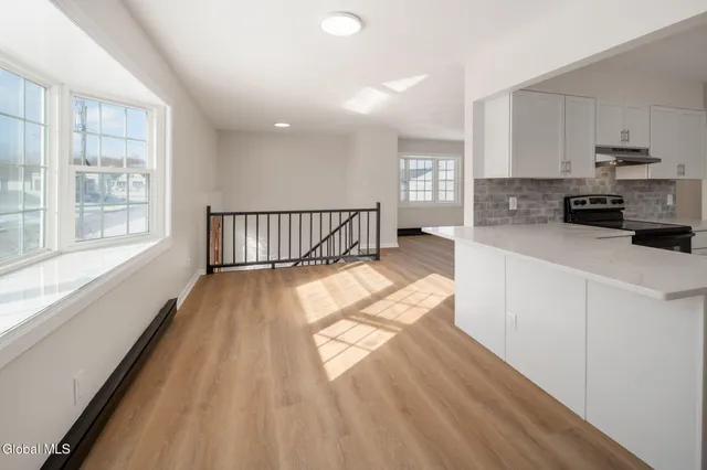 $299,999 | 27 Grieme Avenue, Amsterdam, NY 12010