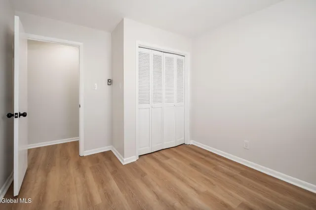 $299,999 | 27 Grieme Avenue, Amsterdam, NY 12010