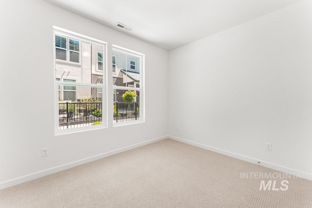 1722 North Timathy Lane, Unit 32/1 Boise, ID 83713 - Photo 11 of 15