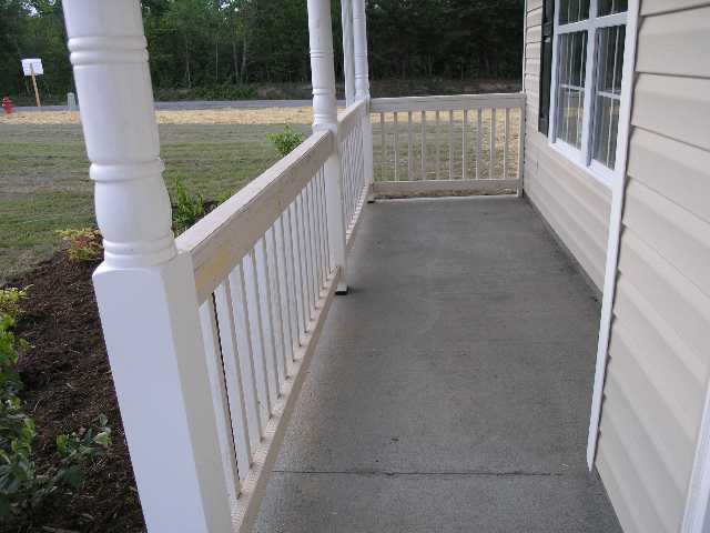 305 Caxton Court Inman, SC 29349 - Photo 3 of 7 Gallery Image 3