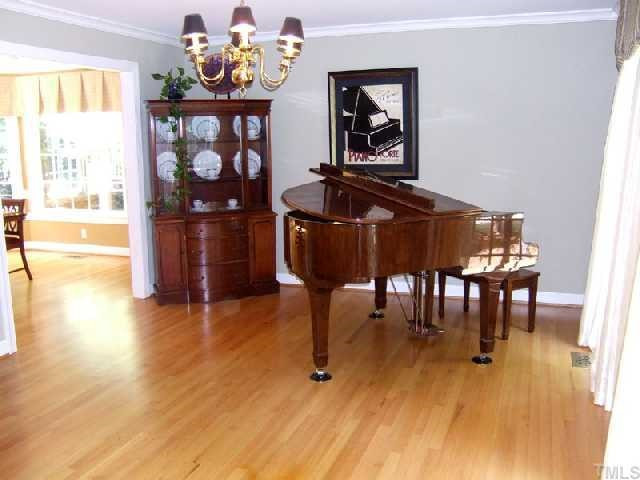 4809 Oak Way Raleigh, NC 27613 - Photo 2 of 12 Dining Room