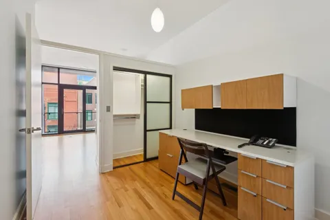 $6,350 | 2734 North Lincoln Avenue, Unit 3E, Chicago, IL 60614