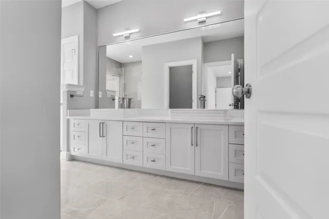 $540,000 | 1122 West 16th Street, Unit B, Houston, TX 77008