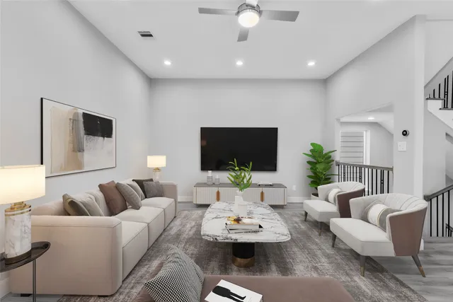 $540,000 | 1122 West 16th Street, Unit B, Houston, TX 77008