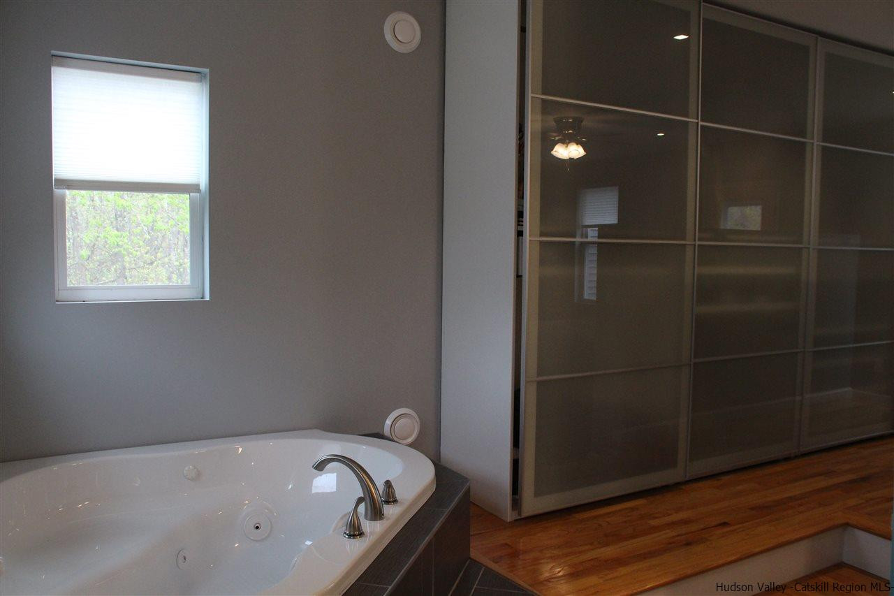8 Climbing Ridge Road New Paltz, NY 12561 - Photo 30 of 33 Photo 30
