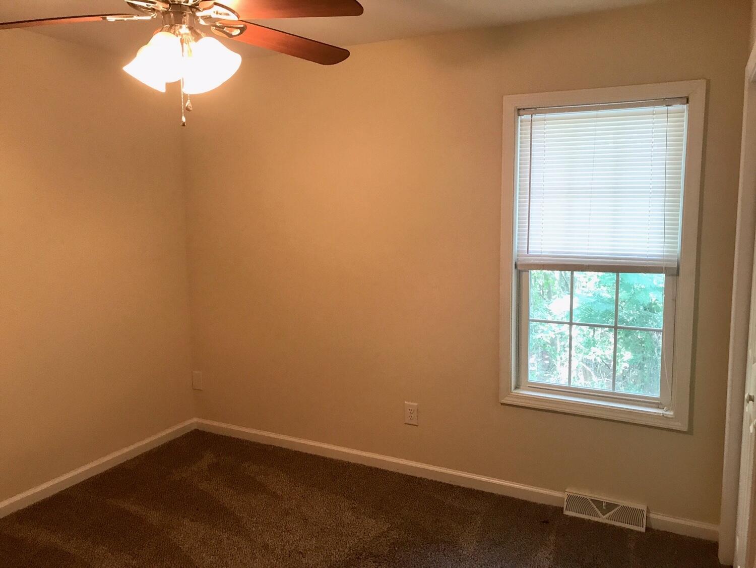 205 Weber Road, Unit H Summerville, SC 29483 - Photo 13 of 19 original (69)