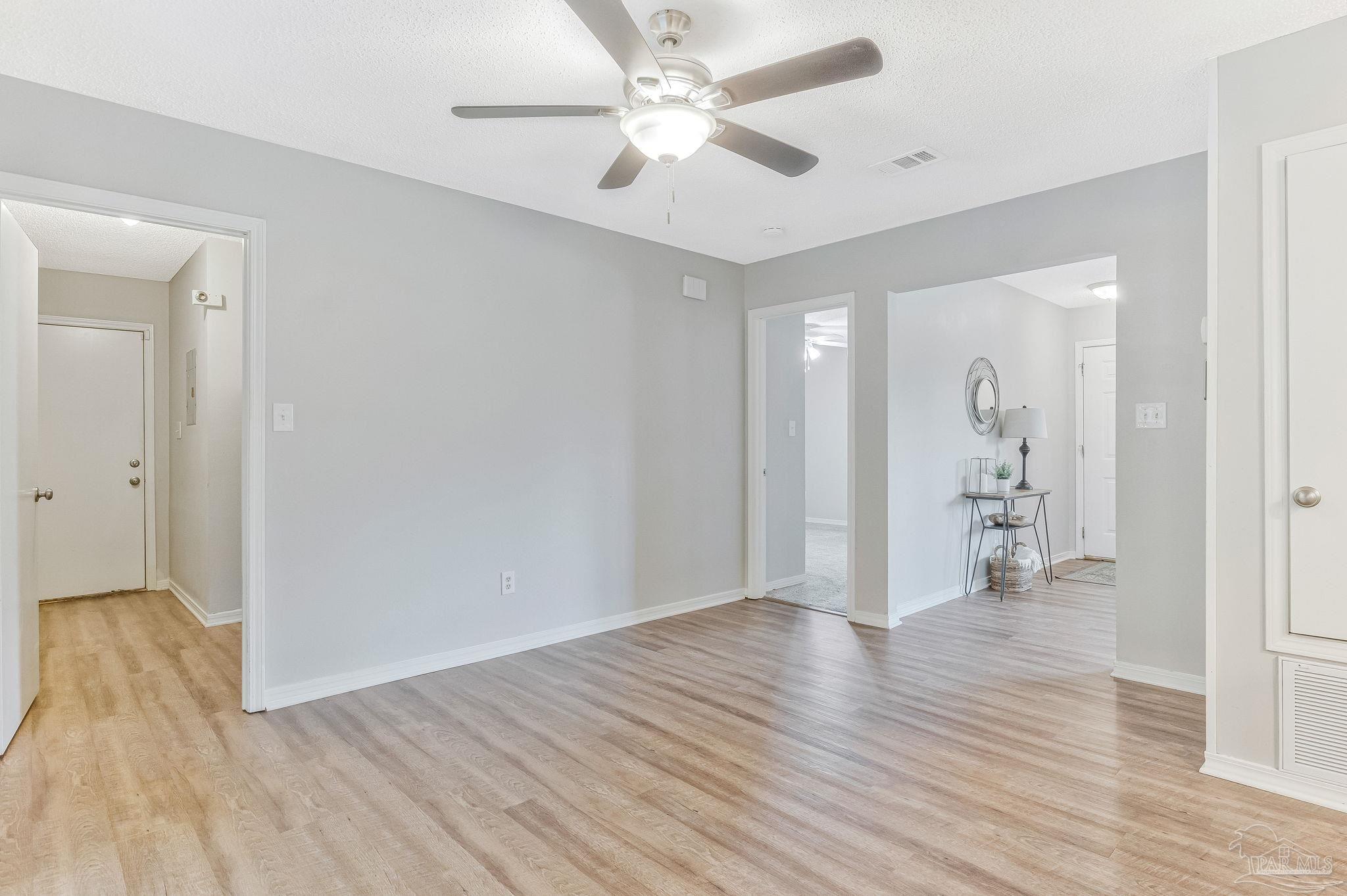 5712 Ivy Lane Pace, FL 32571 - Photo 14 of 51