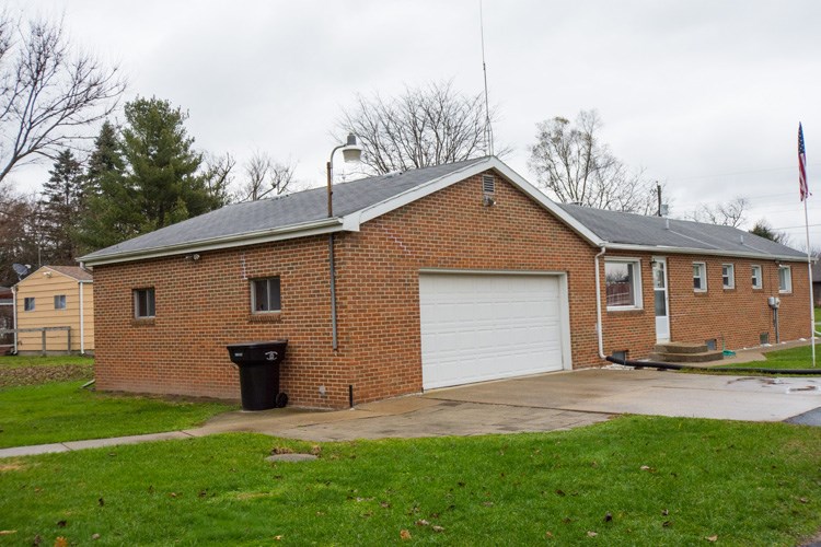 57111 Butternut Road South Bend, IN 46619 - Photo 16 of 35 Gallery Image 16