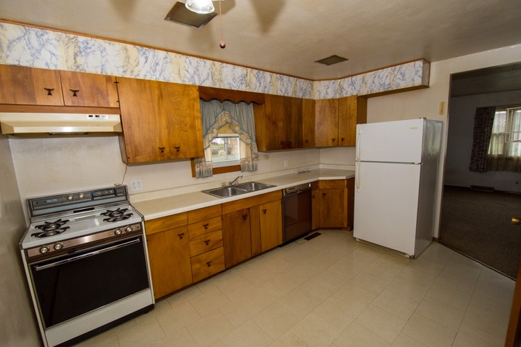 57111 Butternut Road South Bend, IN 46619 - Photo 21 of 35 Gallery Image 21
