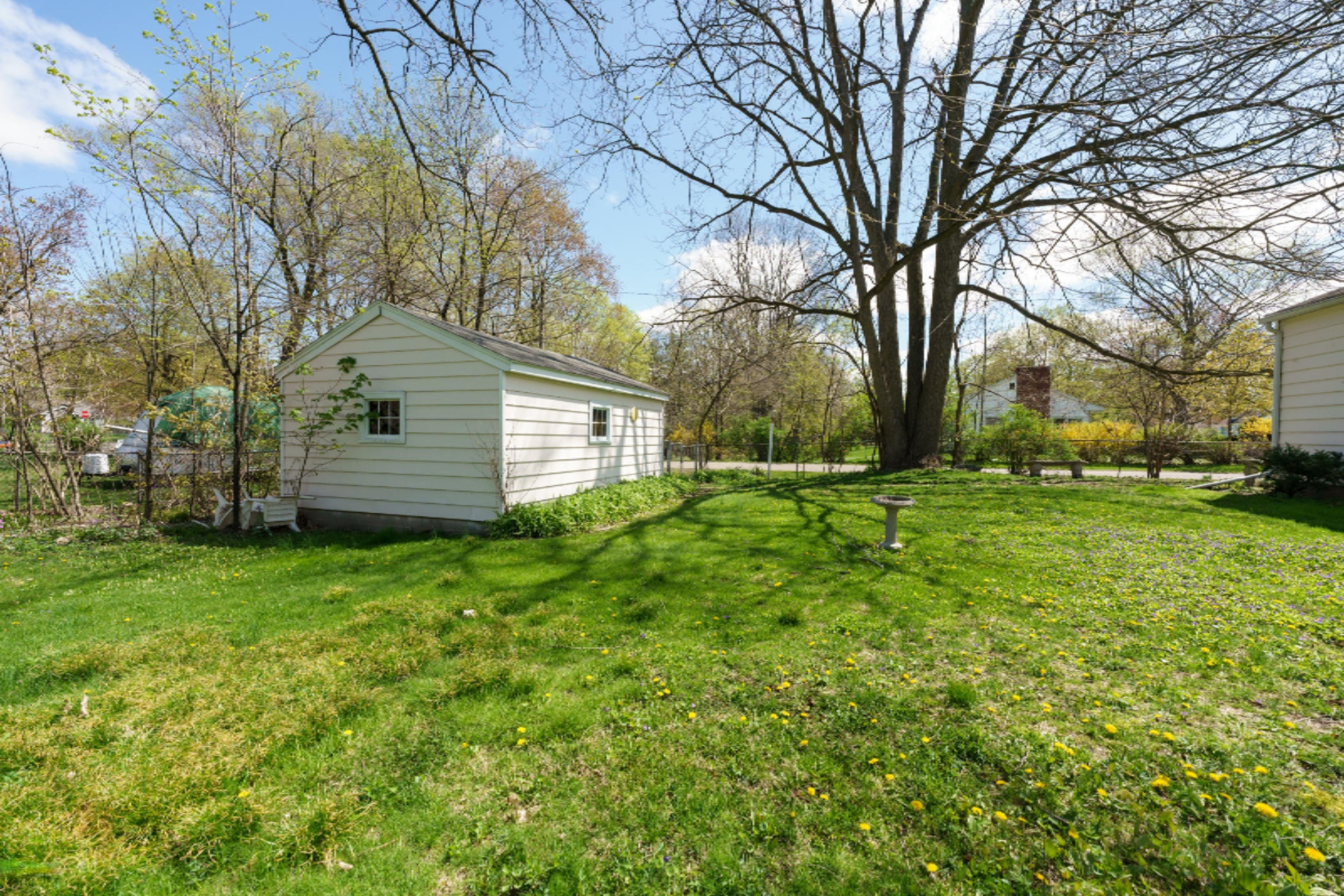 2031 Paddington Road Kalamazoo, MI 49001 - Photo 20 of 25 Paddington_Rd_2031_Kalamazoo_49001-35