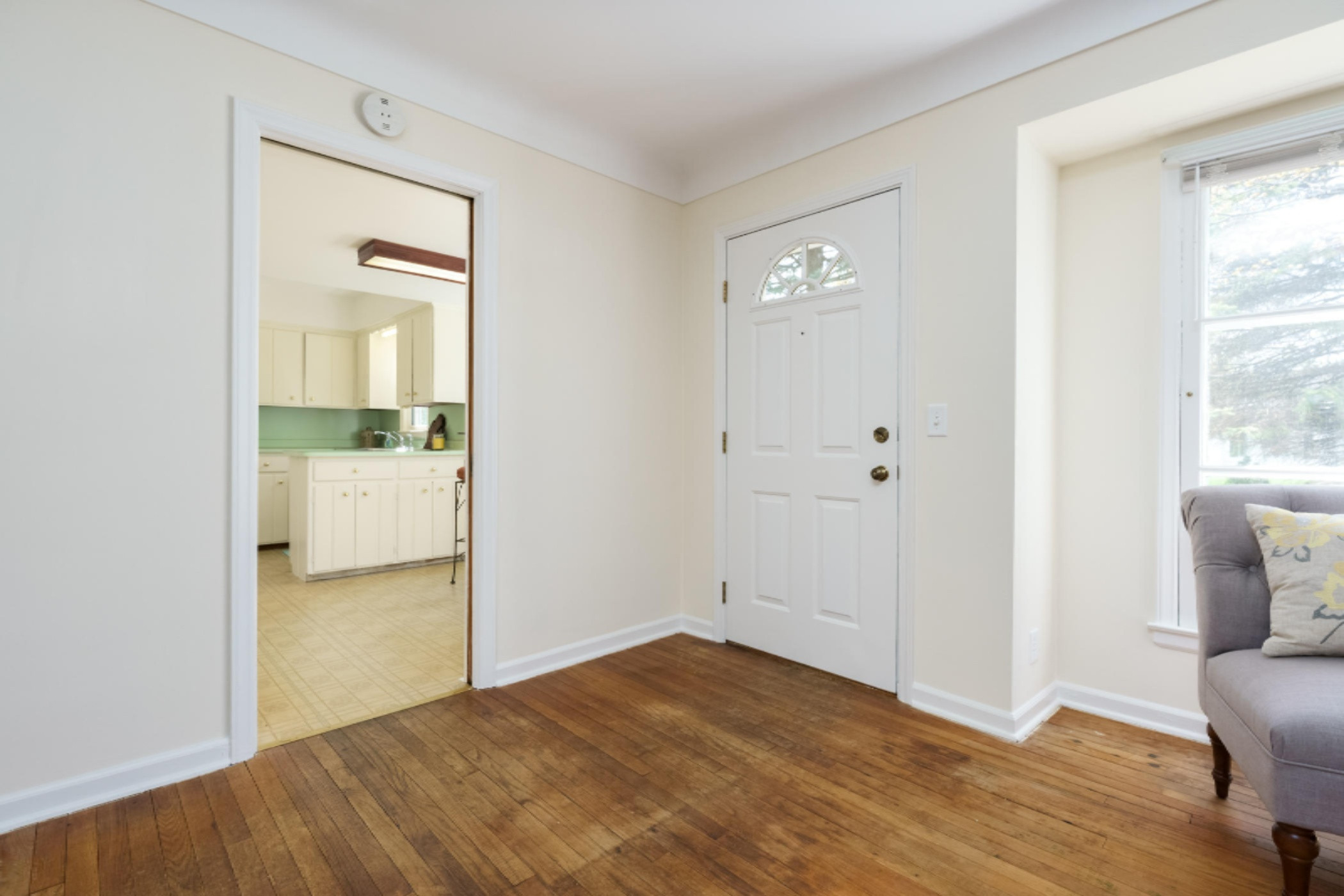 2031 Paddington Road Kalamazoo, MI 49001 - Photo 2 of 25 Paddington_Rd_2031_Kalamazoo_49001-2