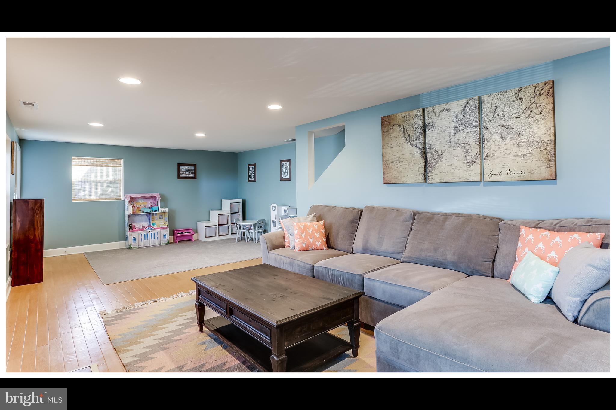 38 Belfast Road Lutherville-Timonium, MD 21093 - Photo 20 of 30 Family Room