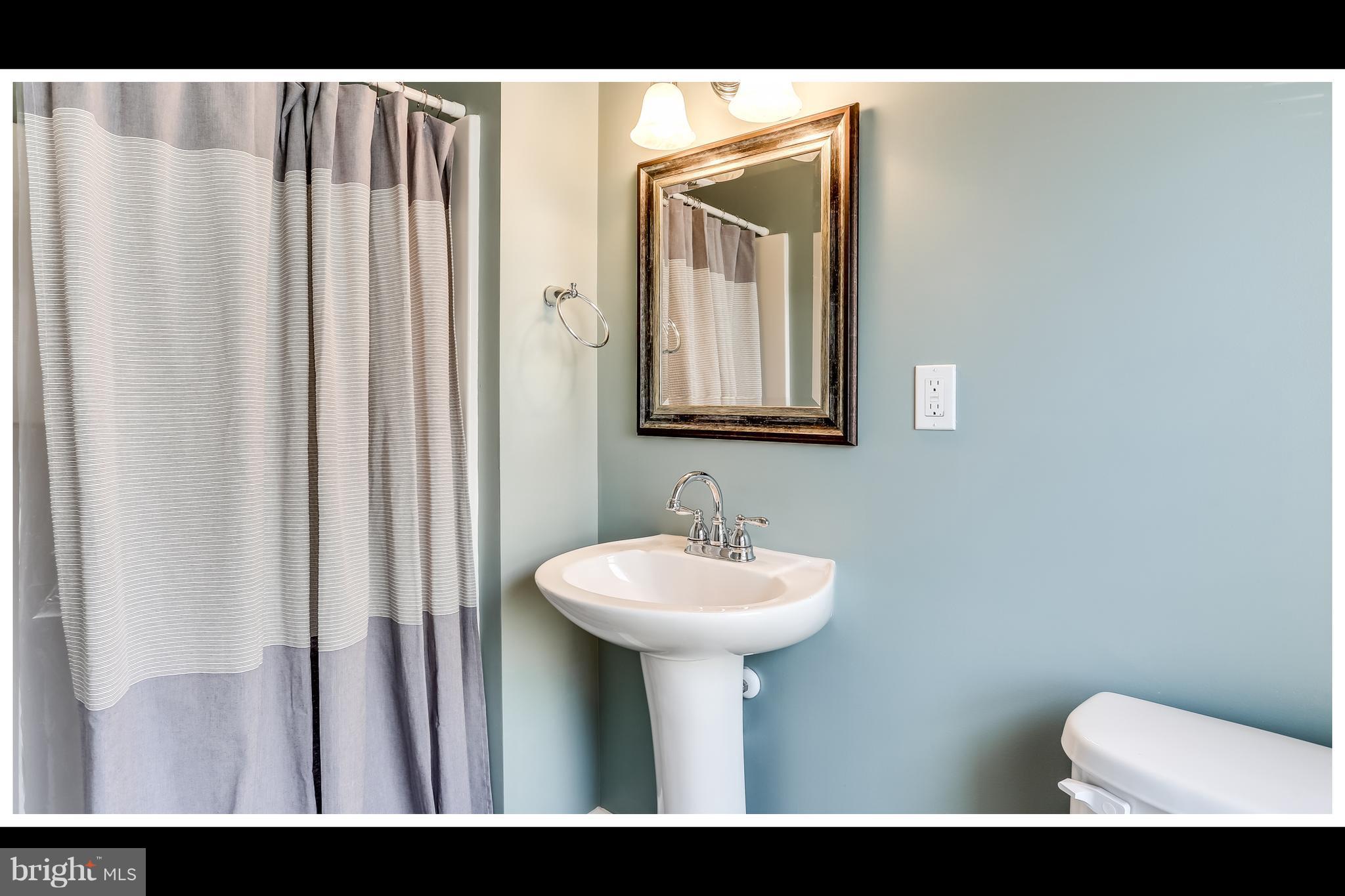 38 Belfast Road Lutherville-Timonium, MD 21093 - Photo 23 of 30 Bath