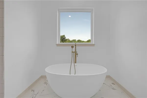 $669,000 | 19657 Mather Road, Sedalia, MO 65301