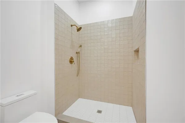 $669,000 | 19657 Mather Road, Sedalia, MO 65301