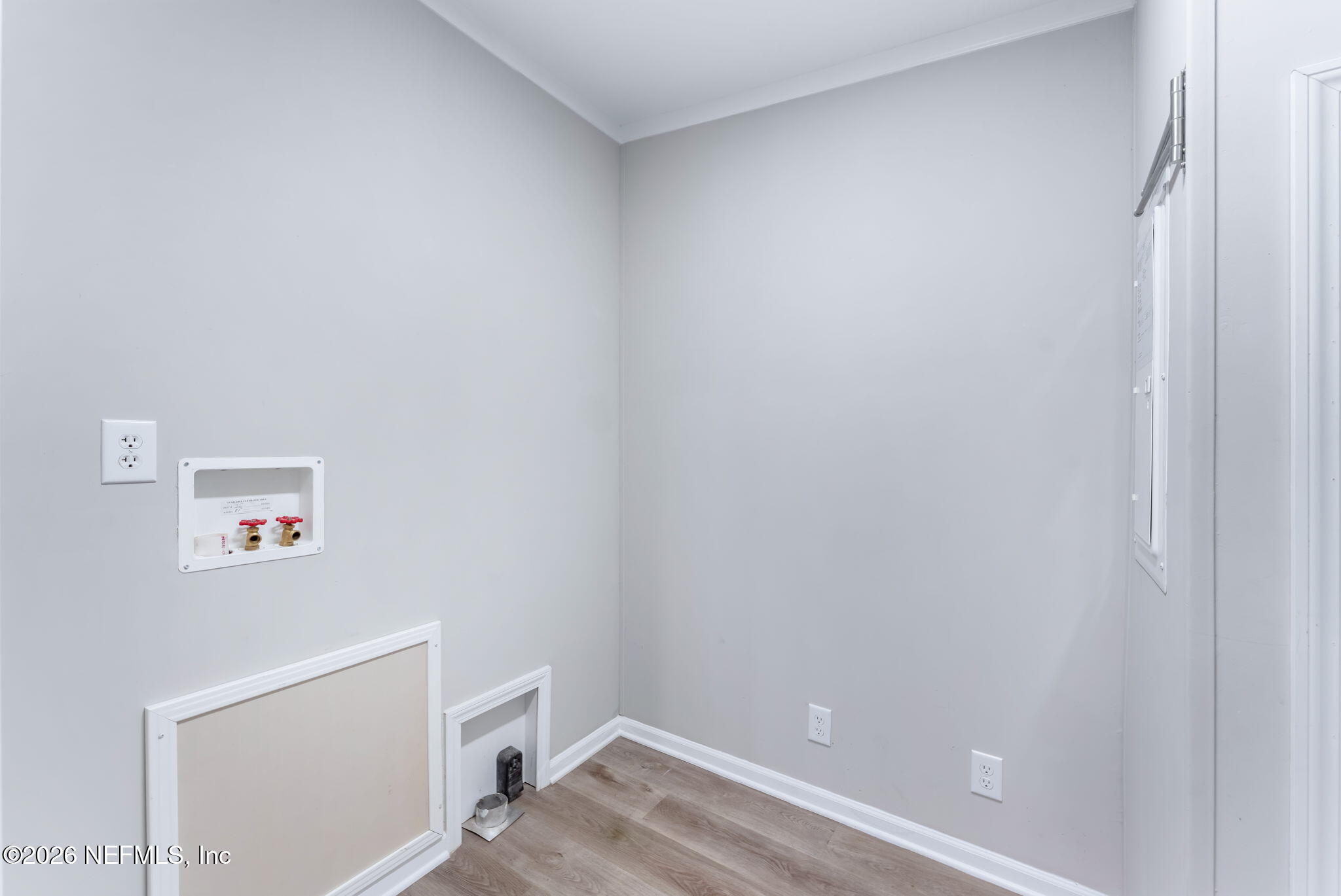 5823 George Hodges Road Macclenny, FL 32063 - Photo 32 of 42 Laundry Room