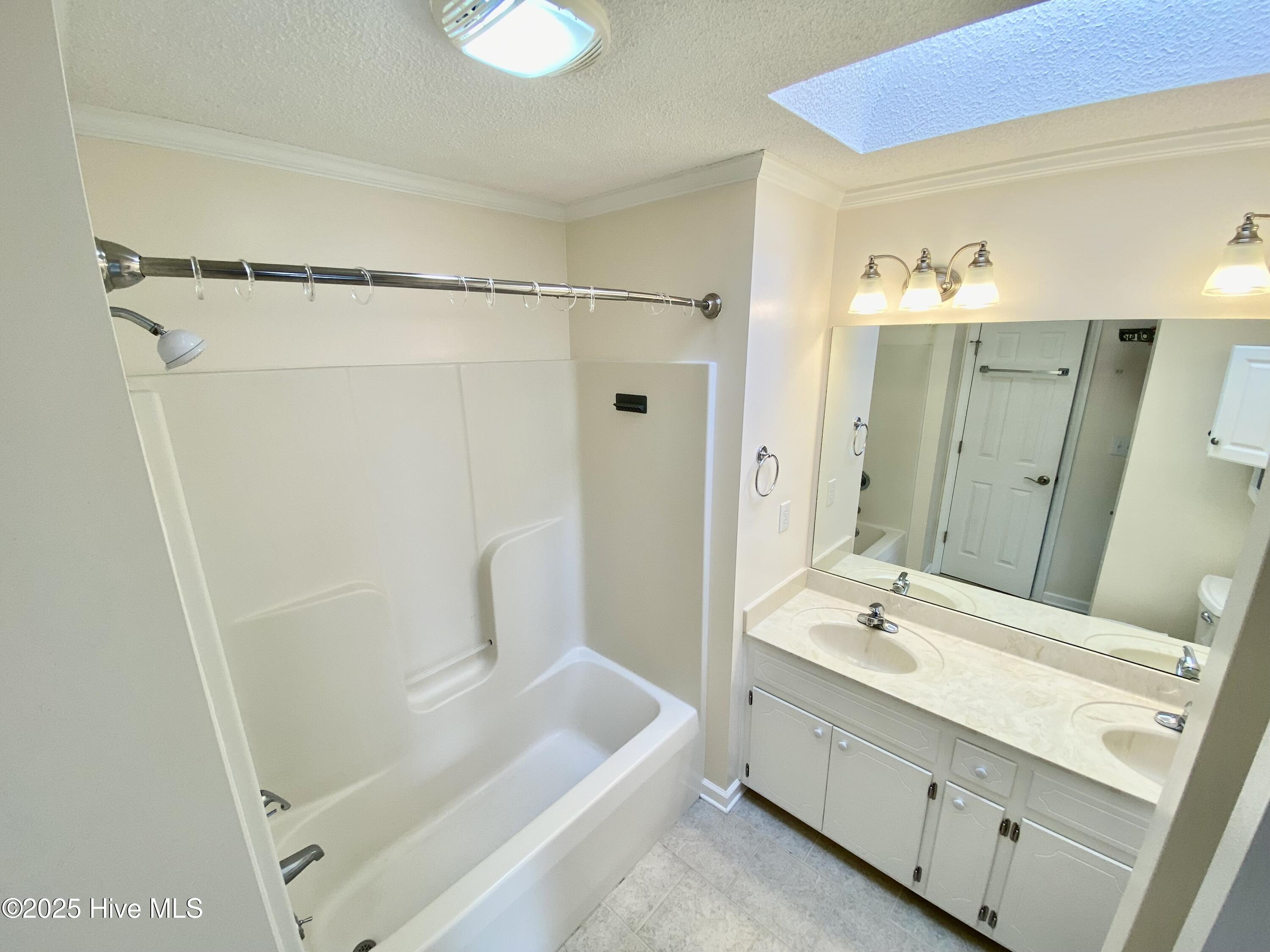 930 Spring Forest Road, Unit G5 Greenville, NC 27834 - Photo 14 of 15 IMG_8615