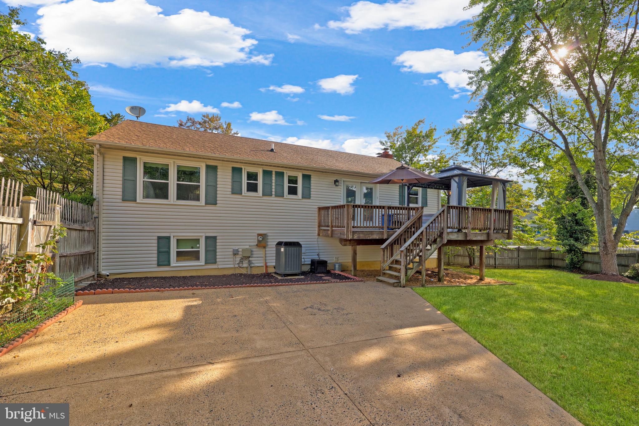 16 Buck Road Stafford, VA 22556 - Photo 43 of 51 Large backyard with patio