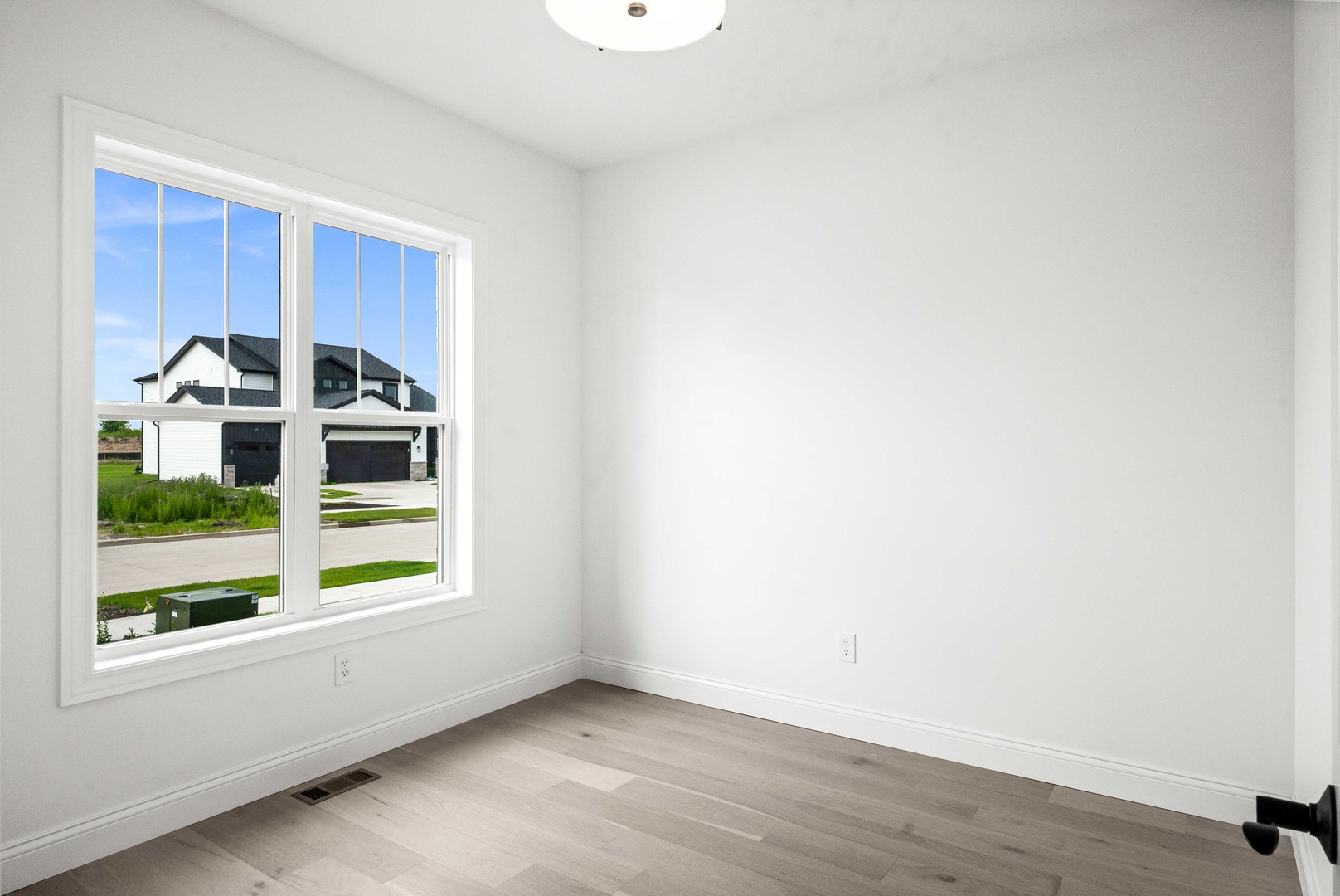 5005 Finlen Lane Bloomington, IL 61705 - Photo 14 of 80