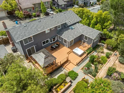 $1,499,000 | 33 Plata Court, Novato, CA 94947