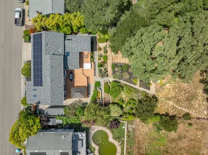 $1,499,000 | 33 Plata Court, Novato, CA 94947